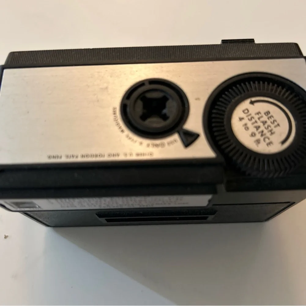 Magicube X-50 Instant Load Camera - Black